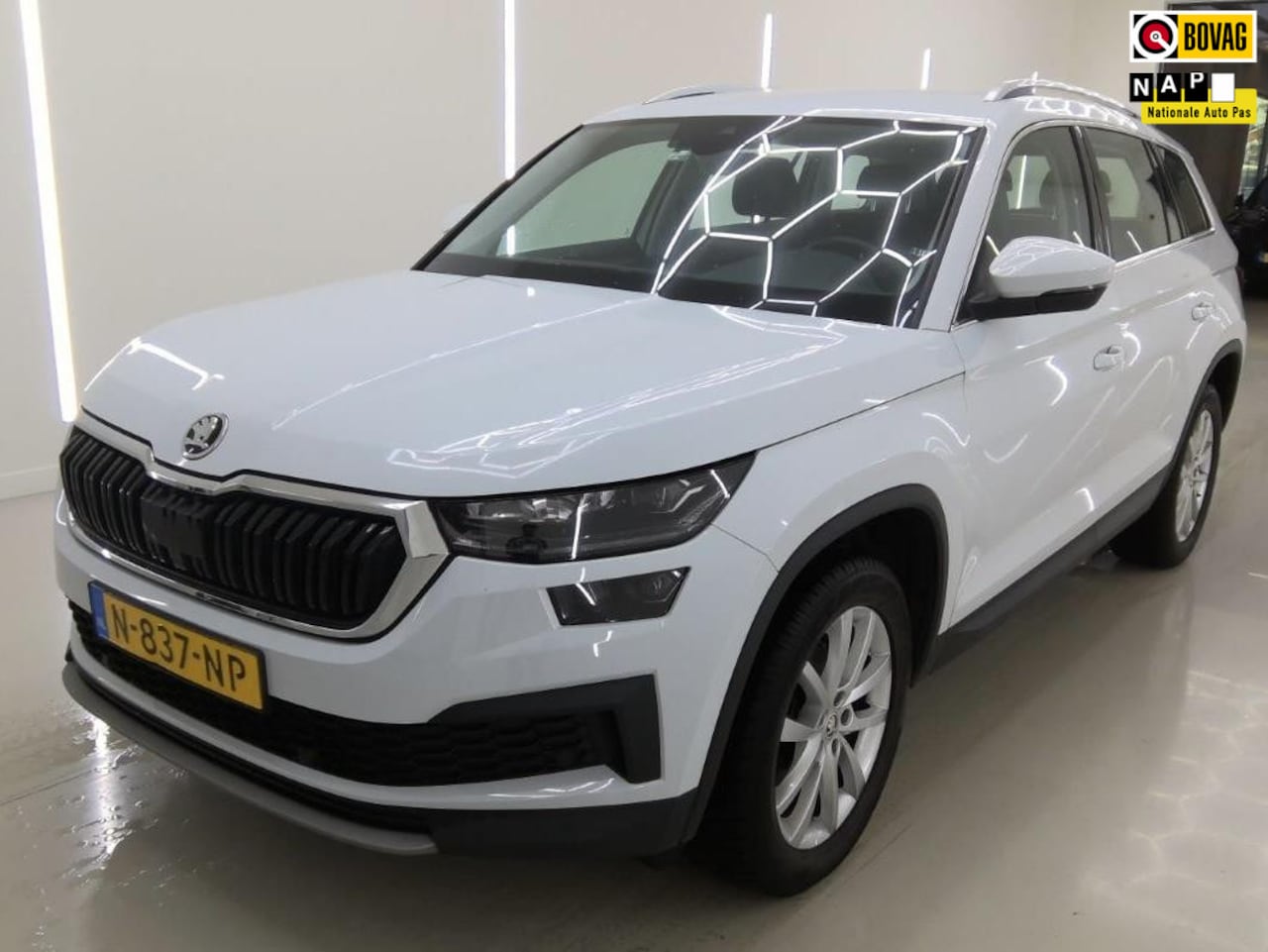 Skoda Kodiaq - 1.5 TSI Business Edition TREKHAAK/NIEUW MODEL - AutoWereld.nl