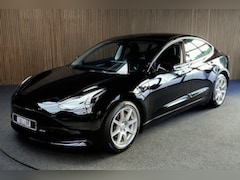 Tesla Model 3 - RWD Autopilot ACC Stuurverwarm. PDC Leer Navi Panoramadak 360° Elektr. achterklep Stoelver