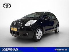 Toyota Yaris - 1.3 VVTi Executive | Airco | Leder | LM Velgen |