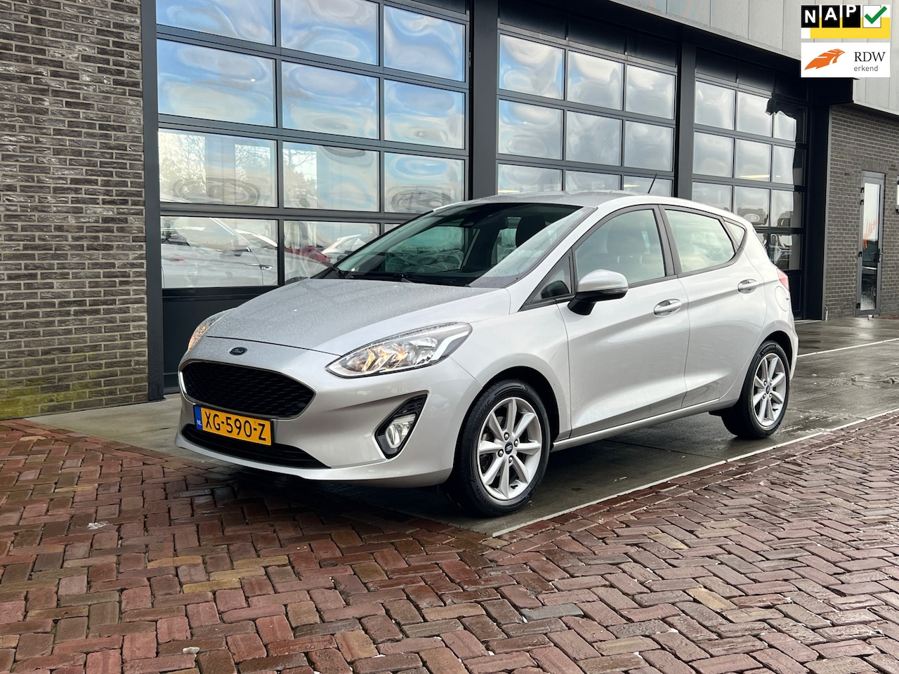 Ford Fiesta - 1.1 Trend | Navi | Airco | Cruise | DAB+ | PDC | - AutoWereld.nl