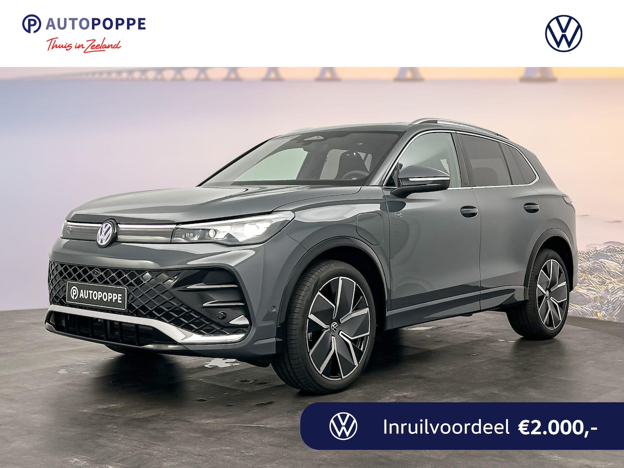 Volkswagen Tiguan - R-Line-Edition 1.5 eHybrid 150 kW / 204 pk SUV 6 v - AutoWereld.nl