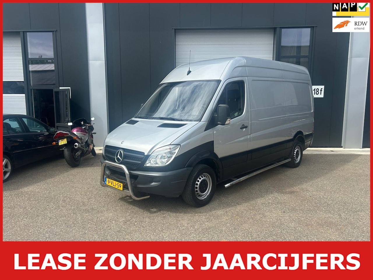 Mercedes-Benz Sprinter - 313 2.2 CDI autom 3 pers airco - AutoWereld.nl