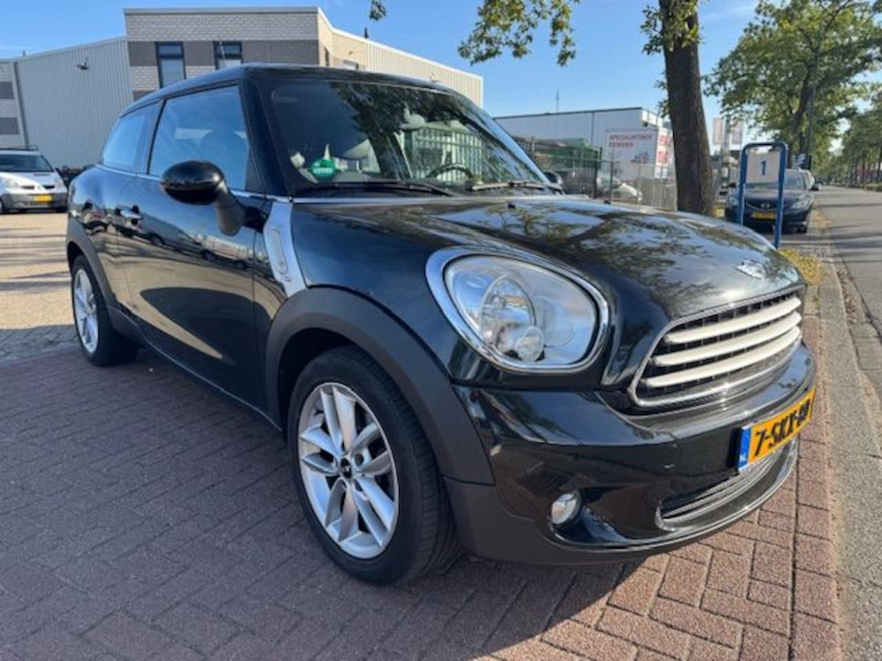 MINI Paceman - Mini 1.6 Cooper D Chili Airco/ECC,Navigatie,Half Leder - AutoWereld.nl