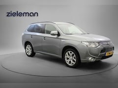 Mitsubishi Outlander - 2.0 PHEV Instyle - Panorama, Leer, Camera, Stoelverw. Trekhaak