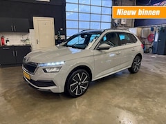 Skoda Kamiq - 1.0 TSI Sport, Pano, Clima, LED, Adapt Cruise, Carplay, Lane Ass., Sportstoelen
