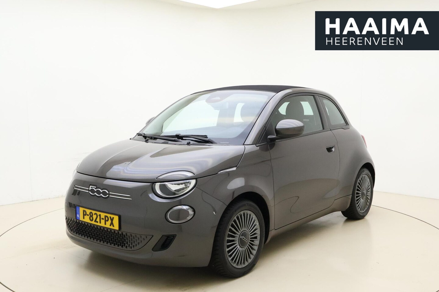 Fiat 500 C - Passion 42 kWh Cabrio | LM velgen | Airco | - AutoWereld.nl