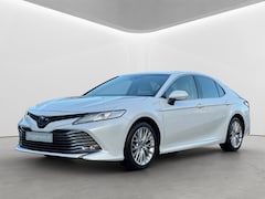 Toyota Camry - 2.5 Hybrid Executive Navi PDC Blindspot Led
