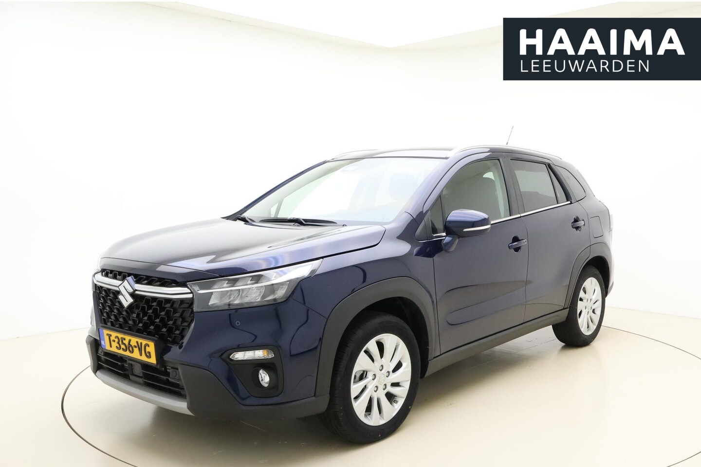 Suzuki S-Cross - 1.4 Boosterjet Select Smart Hybrid 110 PK | Handgeschakeld | Camera | Licht Metalen Velgen - AutoWereld.nl