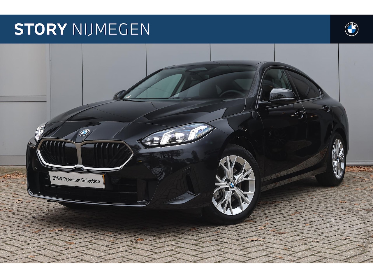 BMW 2-serie Gran Coupé - 220 Automaat / Sportstoelen / Achteruitrijcamera / Adaptieve LED / Comfort Access / Parkin - AutoWereld.nl