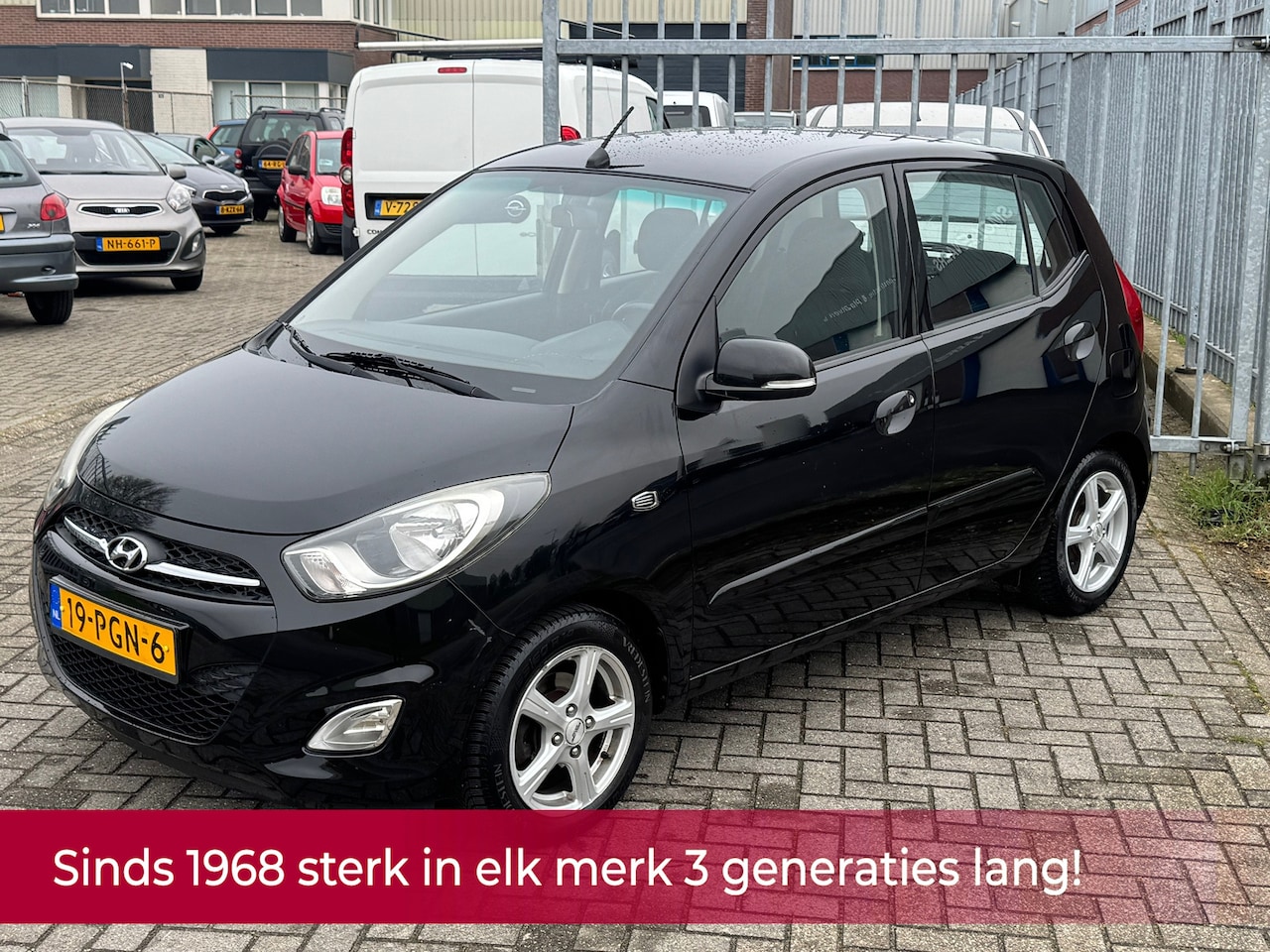 Hyundai i10 - 1.2 i-Catcher 86PK 4cilinder! 1e eigenaar NL AUTO NAP! Airco l PDC l LMV l MTF-stuur! DEAL - AutoWereld.nl