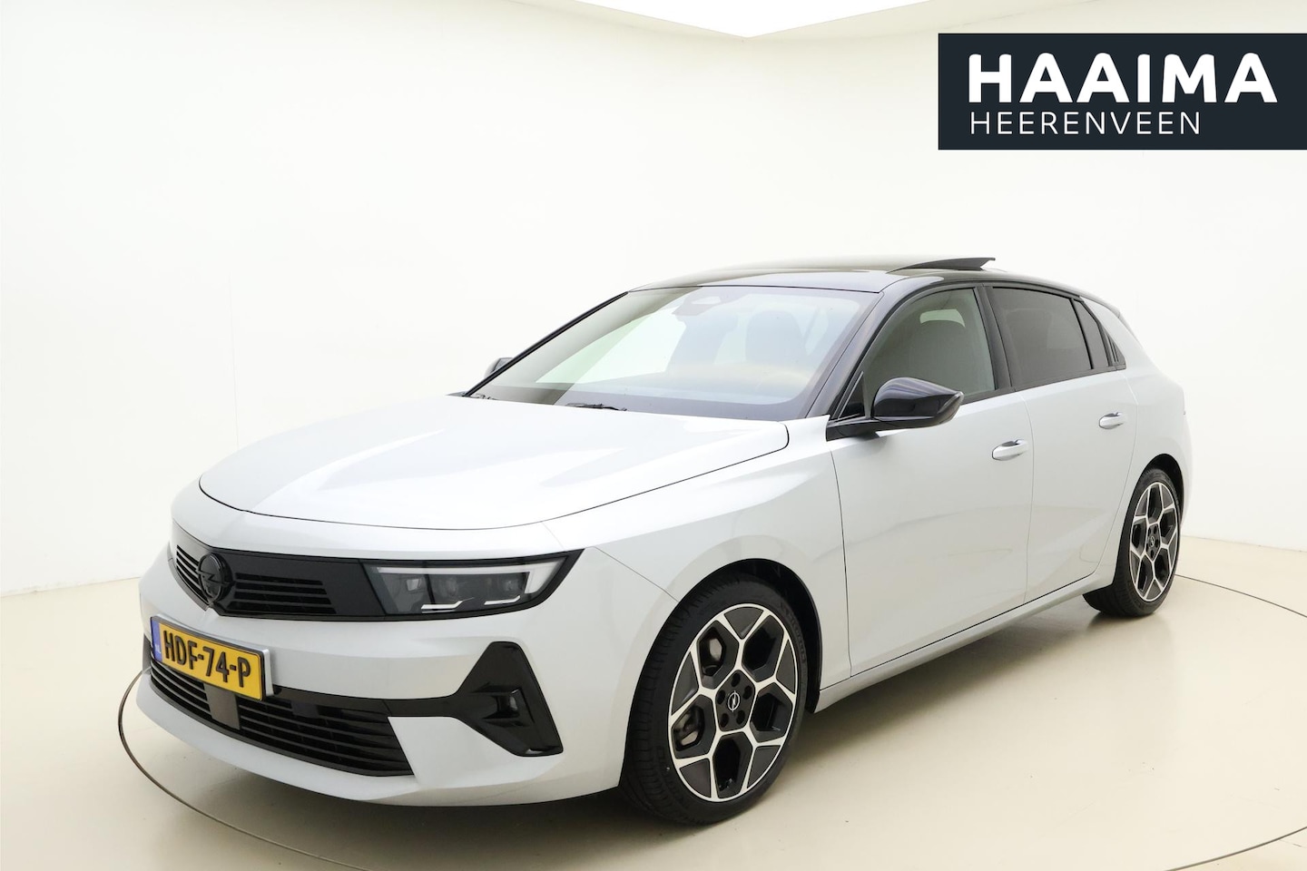 Opel Astra - 1.2 Turbo 145pk Hybrid Automaat Ultimate | Navigatie | Alcantara bekleding | Camera | Head - AutoWereld.nl