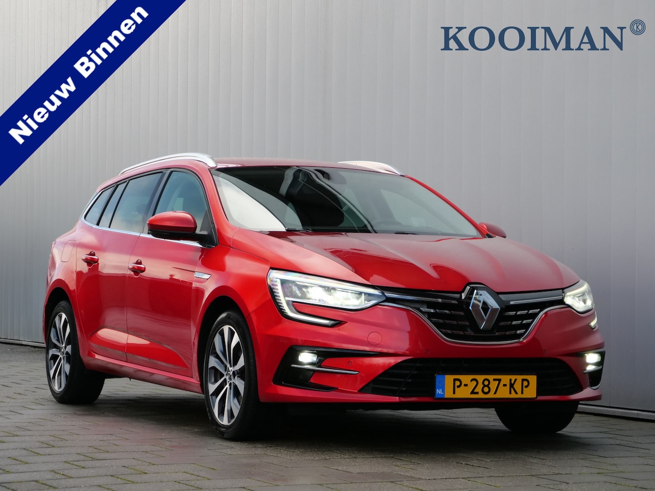 Renault Mégane Estate - 1.3 TCe Business Edition One 141 Pk Navigatie / DAB / Camera / Leer - AutoWereld.nl