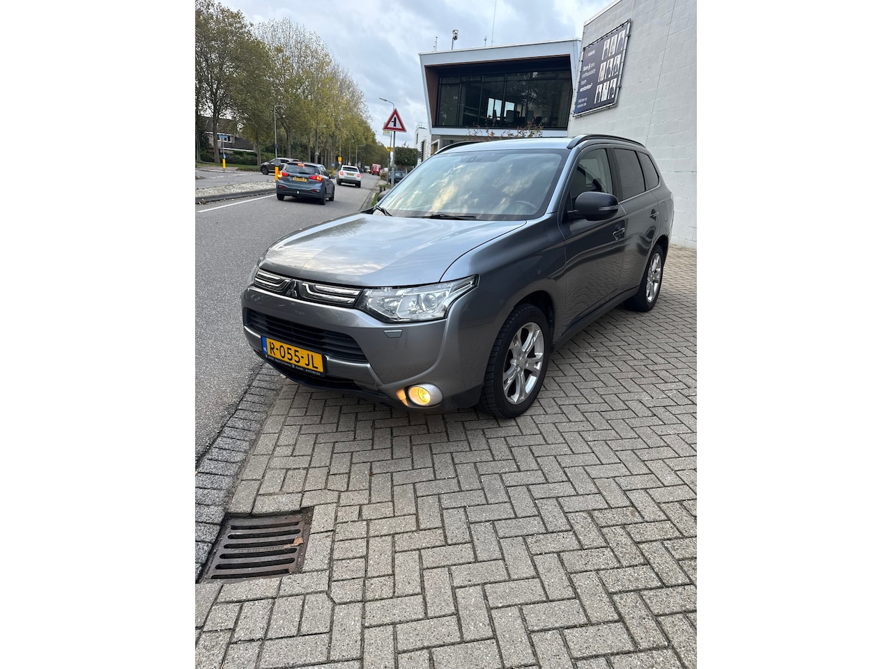 Mitsubishi Outlander - 2.2 DI-D Intense+ 4WD - AutoWereld.nl