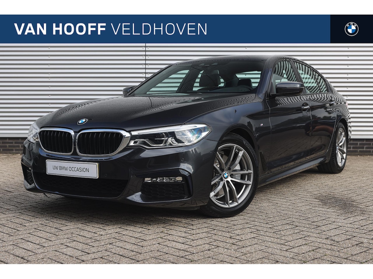 BMW 5-serie - 520i High Executive M Sport Automaat / Adaptieve LED / Comfortstoelen / Stoelverwarming / - AutoWereld.nl