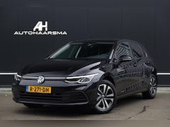 Volkswagen Golf - 1.0 TSI 110pk United Life Business Stoel/Stuur verwarming Navi Clima Sfeerverlichting CarP