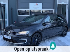 Volkswagen Golf - 1.4 TSI GTE PANO NAVI CRUISE