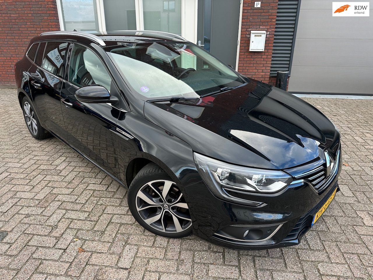 Renault Mégane Estate - 1.2 TCe Bose / Leder / Navi / Camera / PDC / NAP - AutoWereld.nl