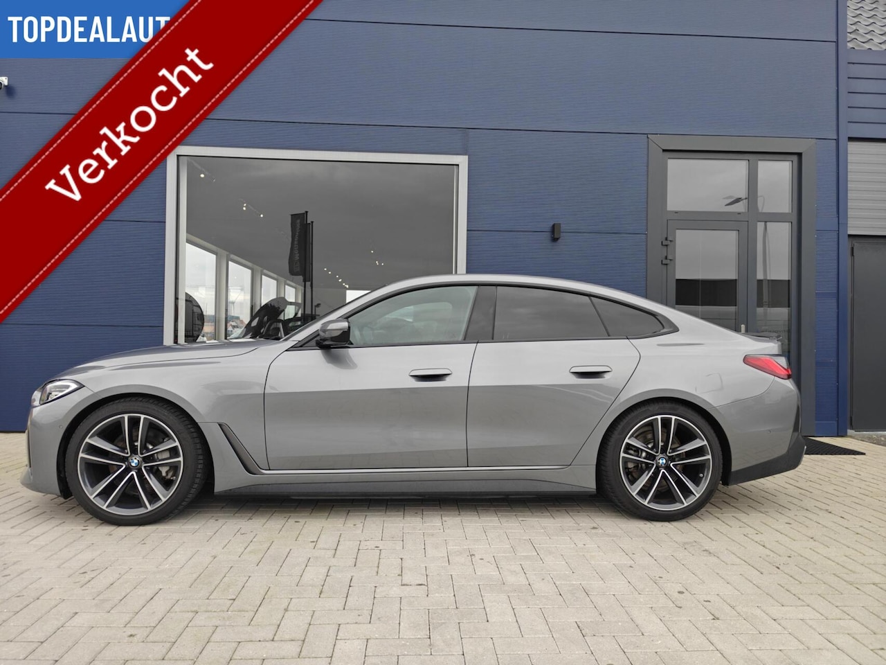 BMW i4 - eDrive40 High Executive Trekh/Luchtv/Opendak 84 kWh - AutoWereld.nl