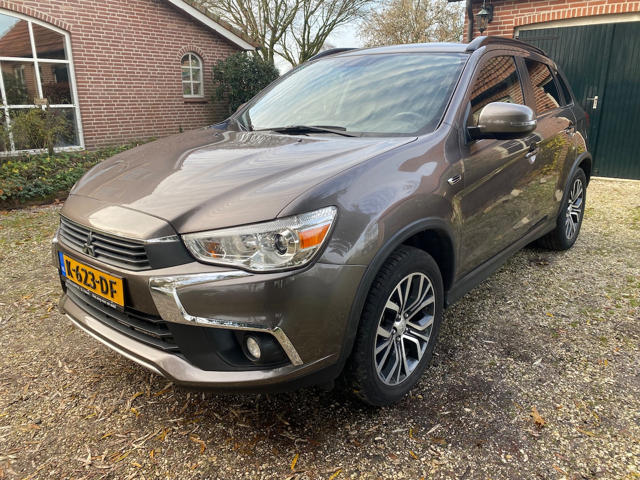 Mitsubishi ASX - 1.6 intense ClearTec zeer nette auto met nieuwe APK - AutoWereld.nl