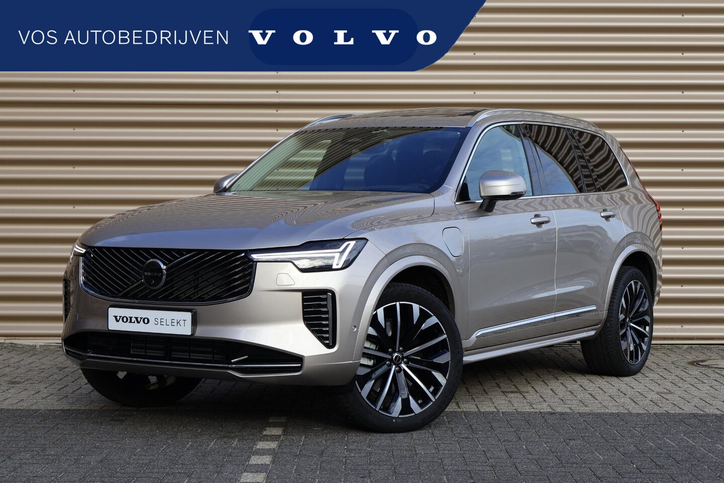 Volvo XC90 - T8 Plug-in hybrid AWD Plus Bright | Panoramadak | Head-Up display | 360 Camera | Harman K - AutoWereld.nl