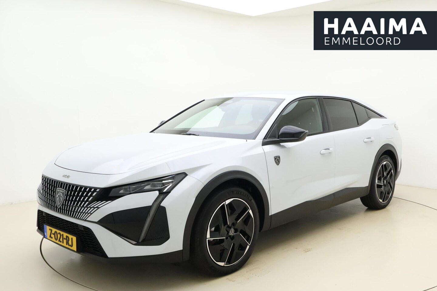 Peugeot 408 - 1.6 HYbrid GT 180 EAT8 Automaat | Navigatie | Camera | Keyless | Lichtmetalen velgen | Dra - AutoWereld.nl