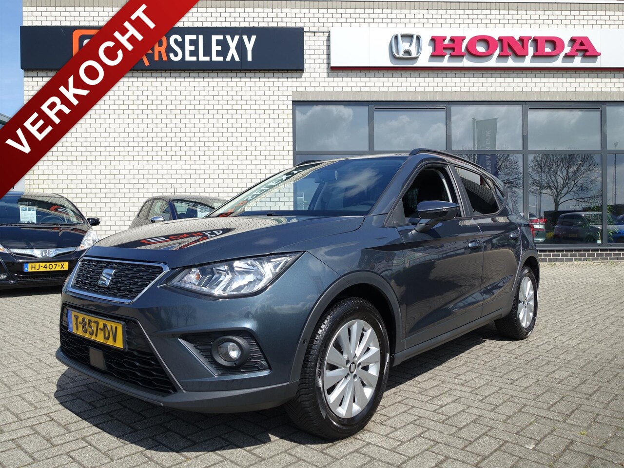 SEAT Arona - 1.0 TSI 95pk Style Privacy Glas Middenarmsteun - AutoWereld.nl
