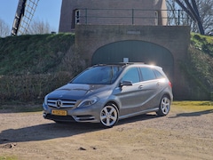 Mercedes-Benz B-klasse - 180 Ambition *BOMVOL!*