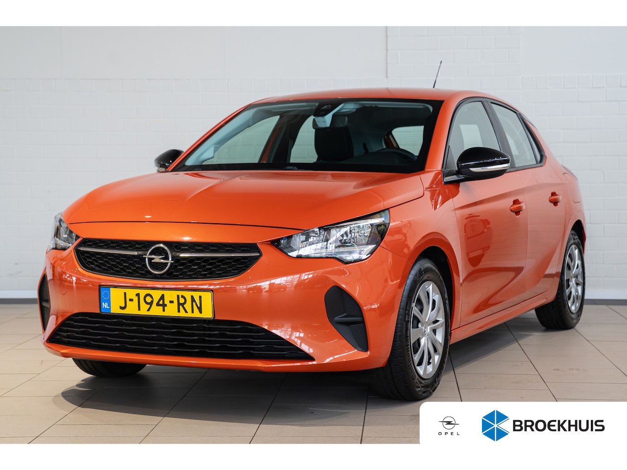 Opel Corsa - 1.2 Edition | Airco | Cruise Controle | Trekhaak | Bluetooth | - AutoWereld.nl