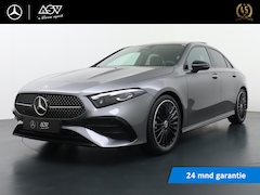 Mercedes-Benz A-klasse - 180 Star Edition AMG Line | Panorama - Schuifdak | Trekhaak Wegklapbaar | Achteruitrijcame