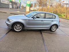 BMW 1-serie - 116i Introduction ((( mooi nette auto )))