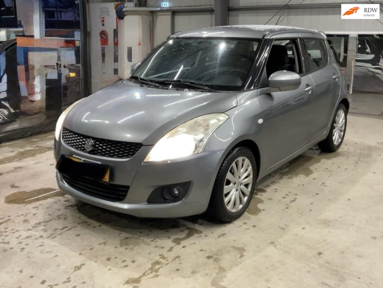 Suzuki Swift - 1.2 Bandit EASSS 1.2 Bandit EASSS - AutoWereld.nl