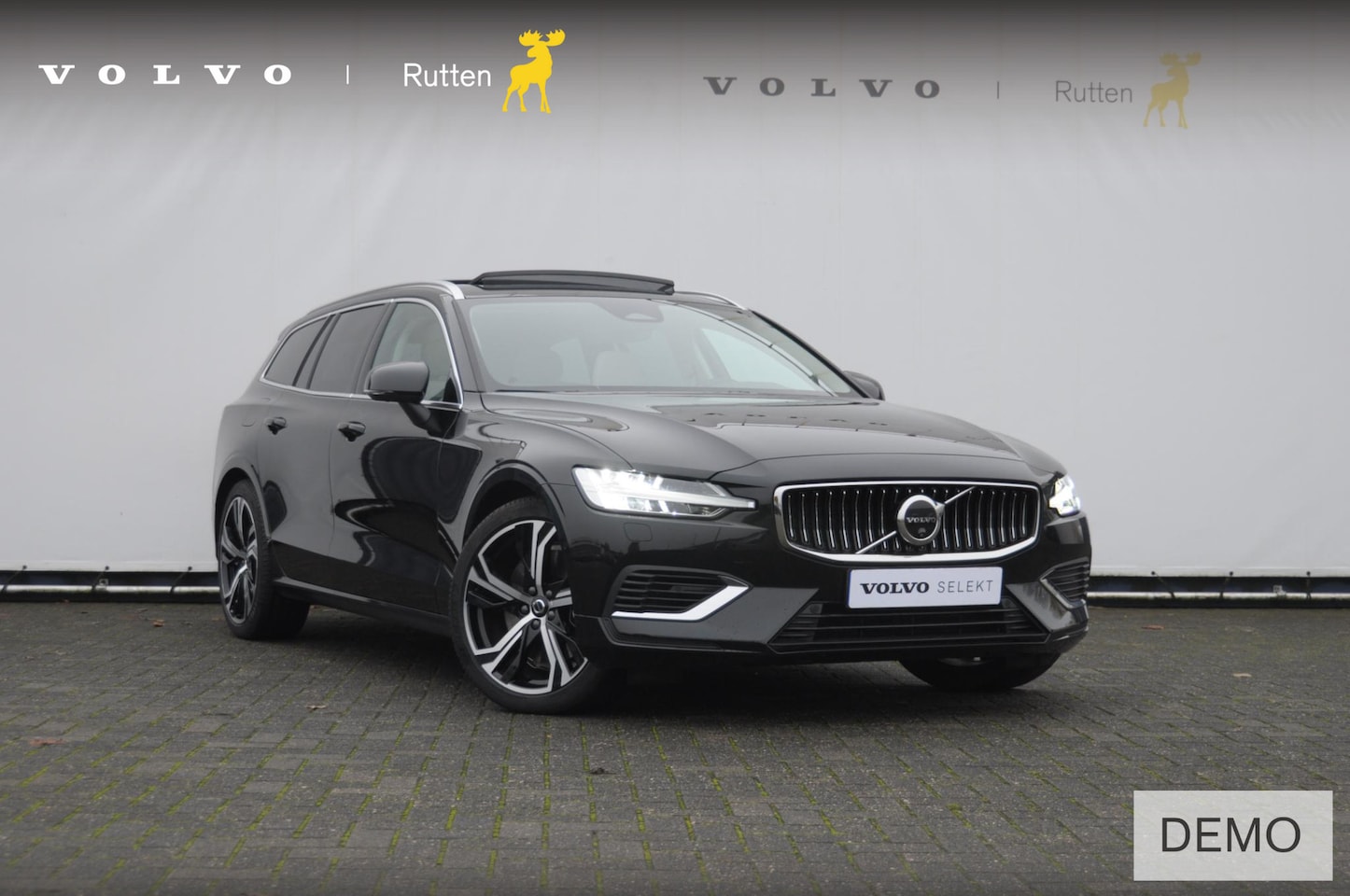Volvo V60 - T6 350PK Automaat AWD Ultra Bright / Massage stoelen / Long Range / 360 Camera / Harman Ka - AutoWereld.nl