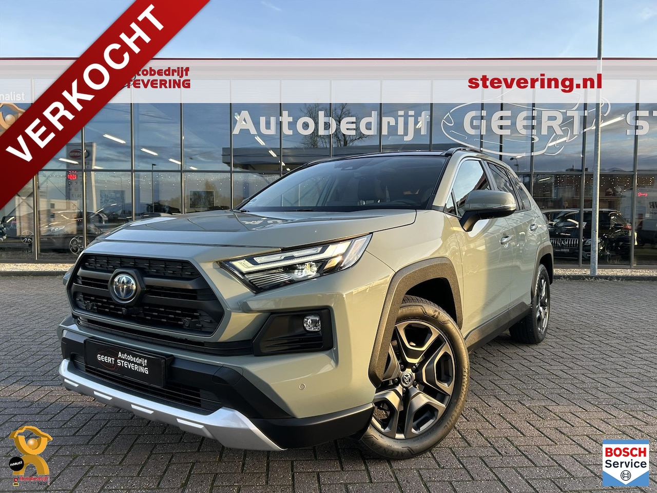 Toyota RAV4 - 2.5 Hybrid 222pk AWD / 360 cam / Pano / JBL / Trekhaak - AutoWereld.nl
