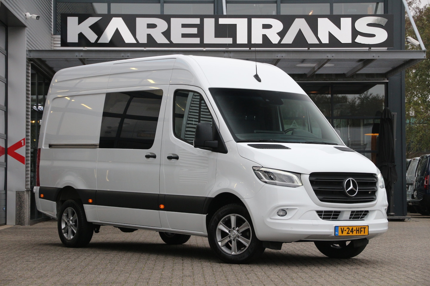 Mercedes-Benz Sprinter - 319 3.0 CDI V6 | Aut. | 2x Schuifdeur | 3.5t trekgewicht | Standkachel | Clima.. - AutoWereld.nl