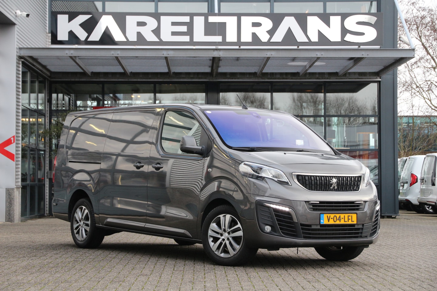 Peugeot Expert - 2.0 BlueHDI 180 | Aut. | 2x Elektr. schuifdeur | Headup | Standkachel | Keyless | Vol!! - AutoWereld.nl