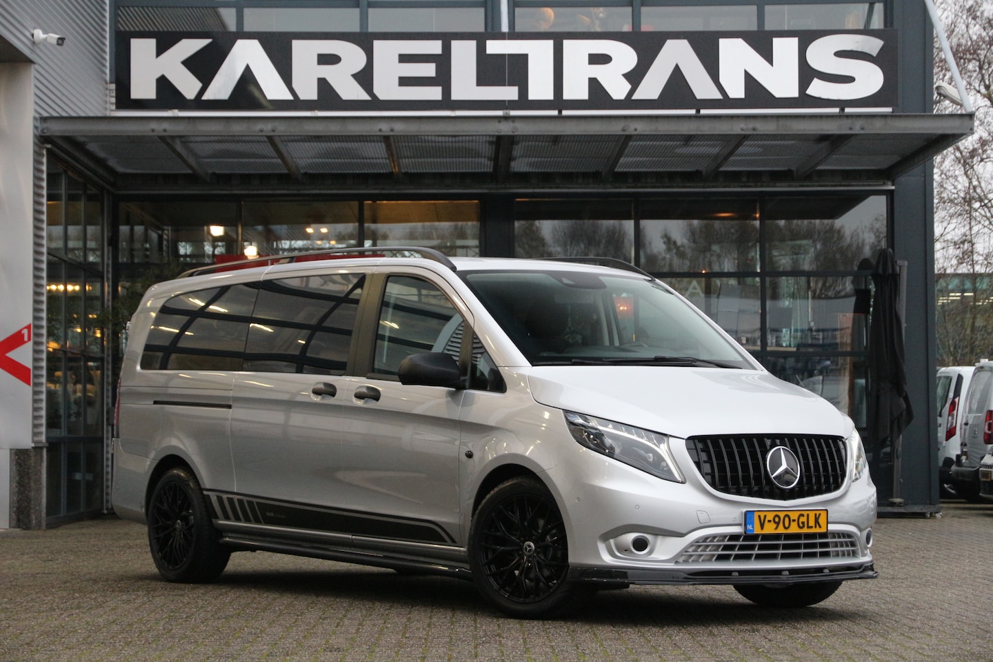 Mercedes-Benz Vito - 114 CDI | Aut. | DC | XL | 2x Schuifdeur | Cruise | Clima.. - AutoWereld.nl