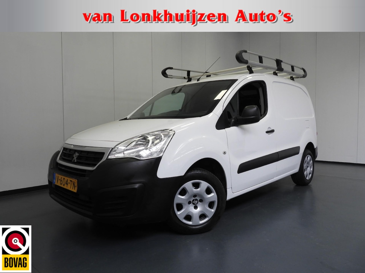 Peugeot Partner - 120 1.6 BlueHDi 75 L1 Profit+ AIRCO/SCHUIFDEUR/TREKHAAK/IMPERIAAL! - AutoWereld.nl