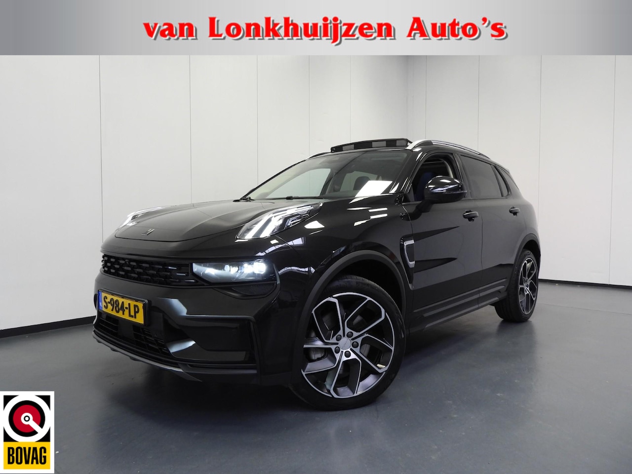 Lynk & Co 01 - 1.5 PHEV BlackLine NAVI/360CAM/SCHUIFDAK/LED/20"LMV! - AutoWereld.nl