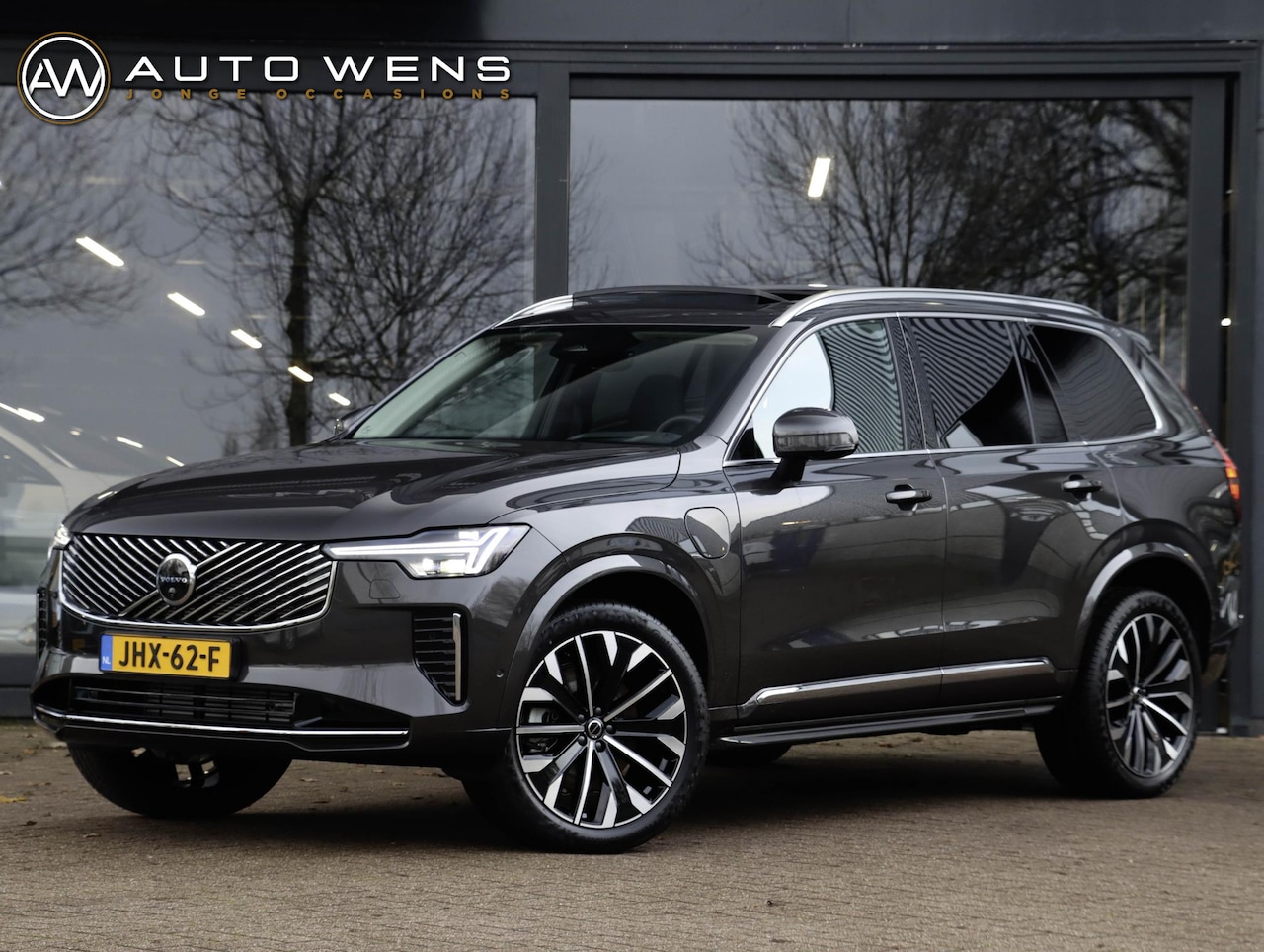 Volvo XC90 - T8 AWD Plus Bright *Facelift 7p Panodak 360 Cam Headup Harman Kardon - AutoWereld.nl
