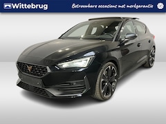 CUPRA Leon - 1.4 e-Hybrid VZ Black Edition / AUTOMAAT/ 245 PK/ PANO/ PARK. SENSOREN/ LEDER/ DCC/ MEMORY