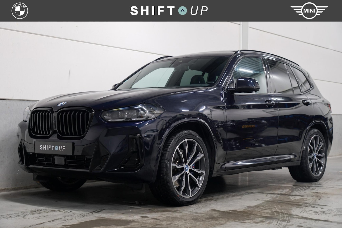 BMW X3 - xDrive30e M-Sport | M-Stoelen | Panoramadak | Harman Kardon | Adapt. Cruise Control - AutoWereld.nl
