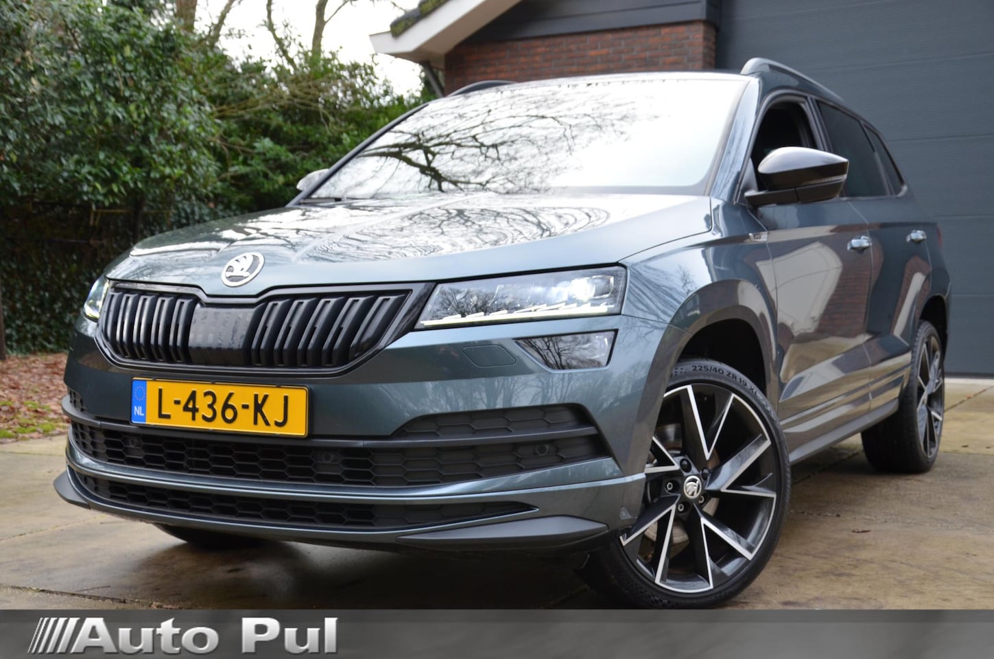 Skoda Karoq - 1.5 TSI ACT Sportline Business Automaat/Navi/Led/Pdc/Ecc/Stoel & stuurverwarming/Virtual C - AutoWereld.nl