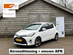 Toyota Yaris - 1.0 VVT-i Comfort | Airco | Elektrische ramen | Dealeronderhouden | Nieuwe APK | Mooie aut