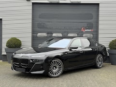 BMW 7-serie - 740d xDrive M-Sport | 360* Camera | Massage | Bowers & Wilkins | Head-Up Display | Panoram