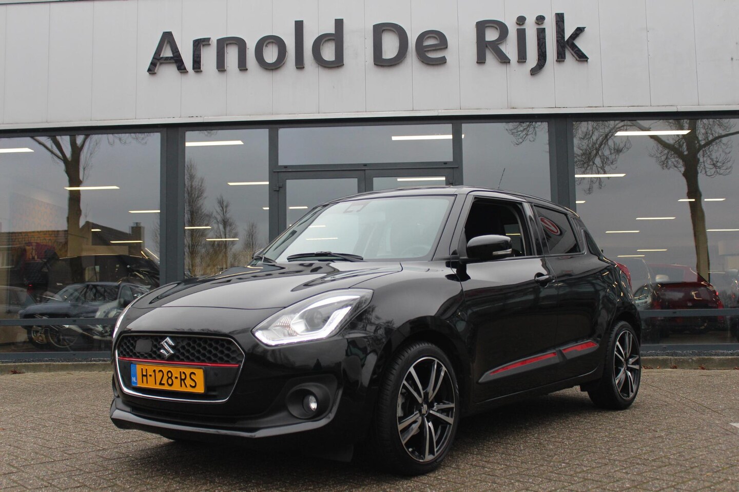 Suzuki Swift - 1.2 Stijl Smart Hybrid 1.2 Stijl Smart Hybrid - AutoWereld.nl