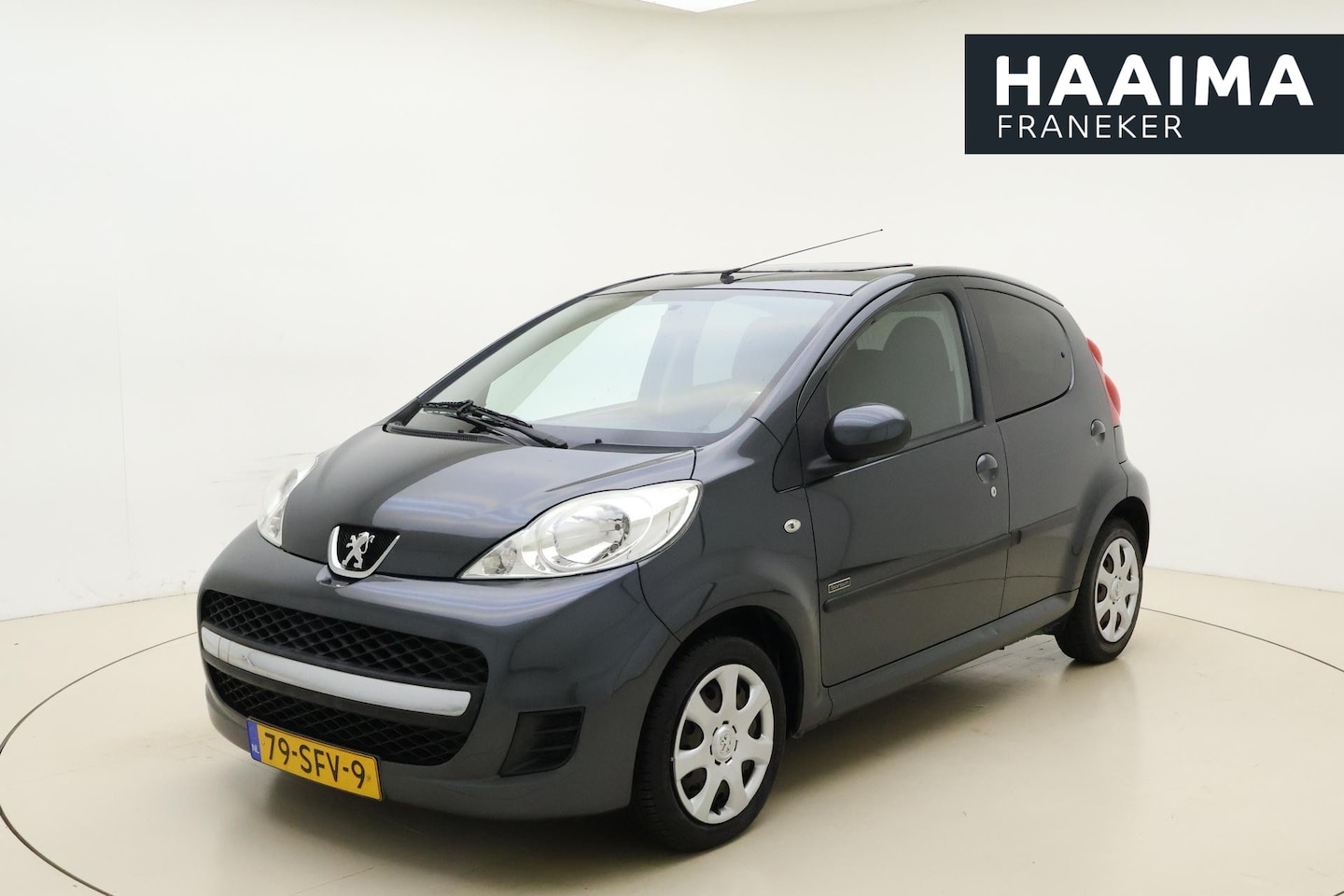 Peugeot 107 - 1.0-12V Sportium 5 Deurs | Airco | Audio | Centrale Vergrendeling | Donkere ramen | Elektr - AutoWereld.nl