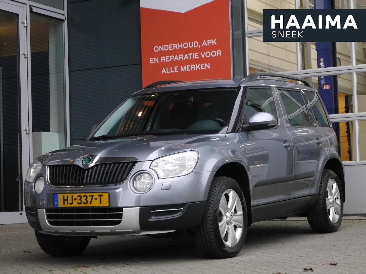 Skoda Yeti - 1.2 TSI Ambition | Navigatie | Lichtmetalen velgen | Climate control | Parkeersensoren ach - AutoWereld.nl
