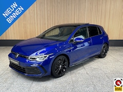 Volkswagen Golf - 1.5 eTSI R-Line Schuif/Kantel dak | Camera | IQ light