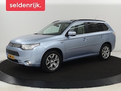 Mitsubishi Outlander - 2.0 PHEV Instyle+ | 1e eigenaar | Schuifdak | Adaptive cruise | Leder | Stoelverwarming |