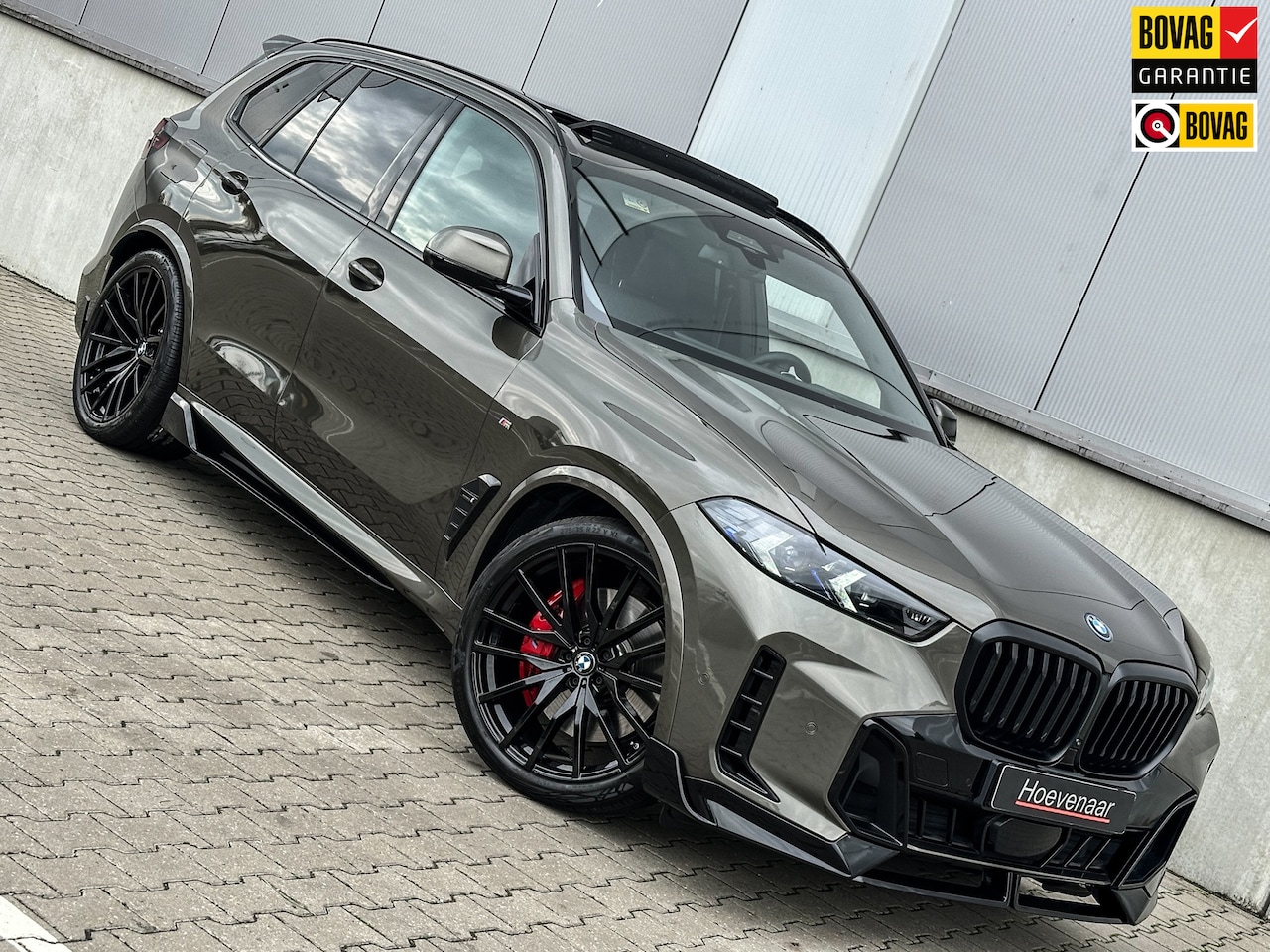 BMW X5 - XDrive50e 490Pk M-sport Performance Pano 22Inch - AutoWereld.nl